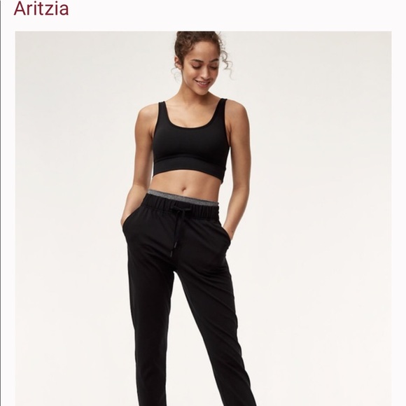 Aritzia XS The Constant black glide studio sports bra with cutout back - Picture 11 of 11